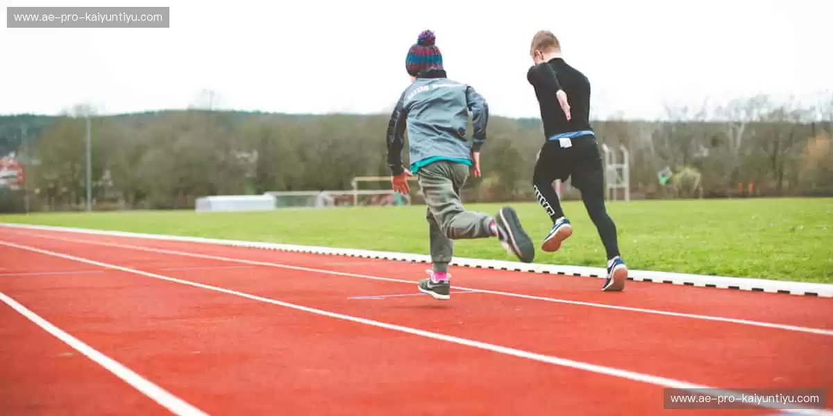 周边好物,粉丝专属!👕🎁 从球衣到纪念章,把热爱穿在身上!
